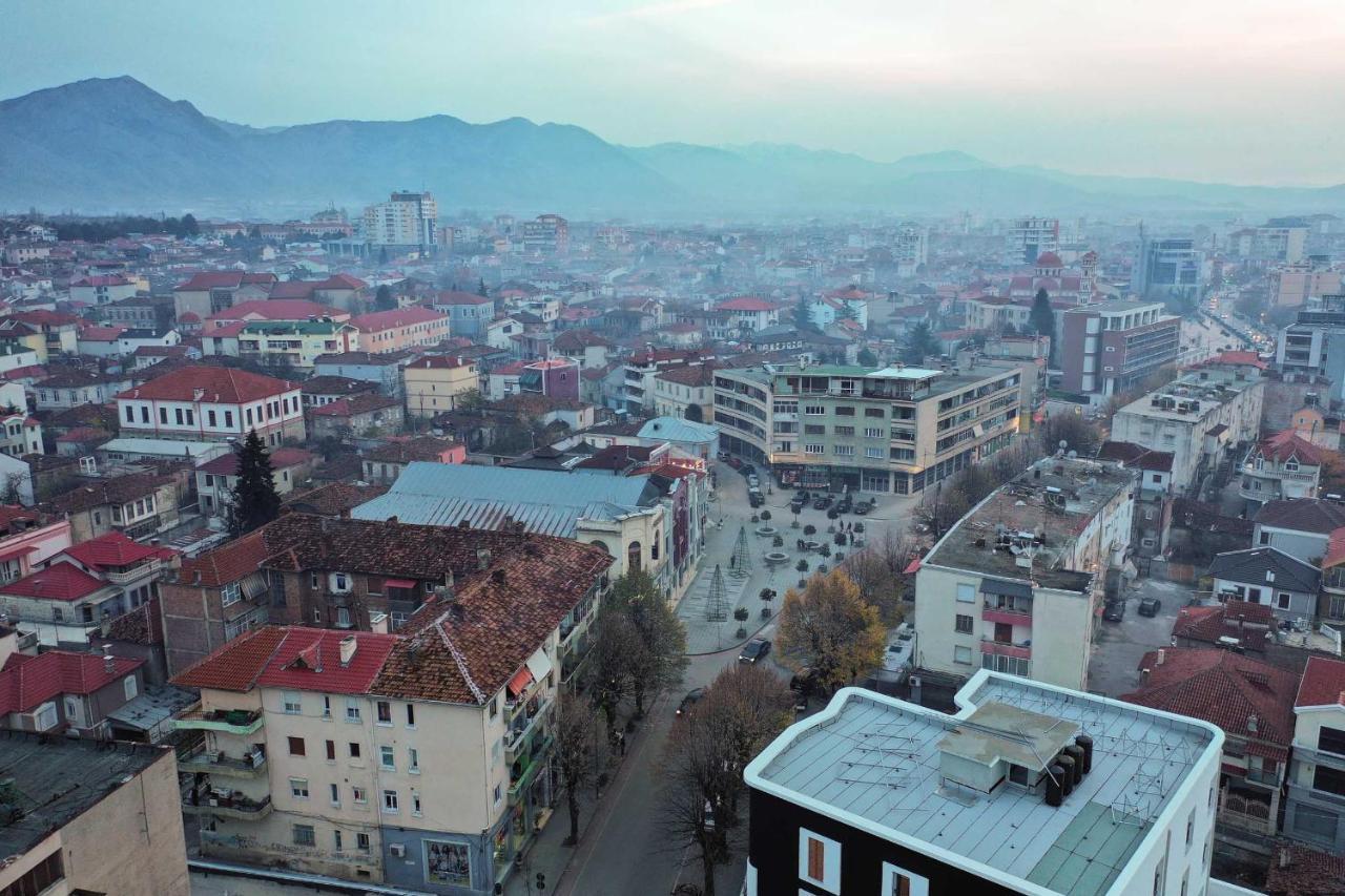 Korca Central Flat Exterior photo