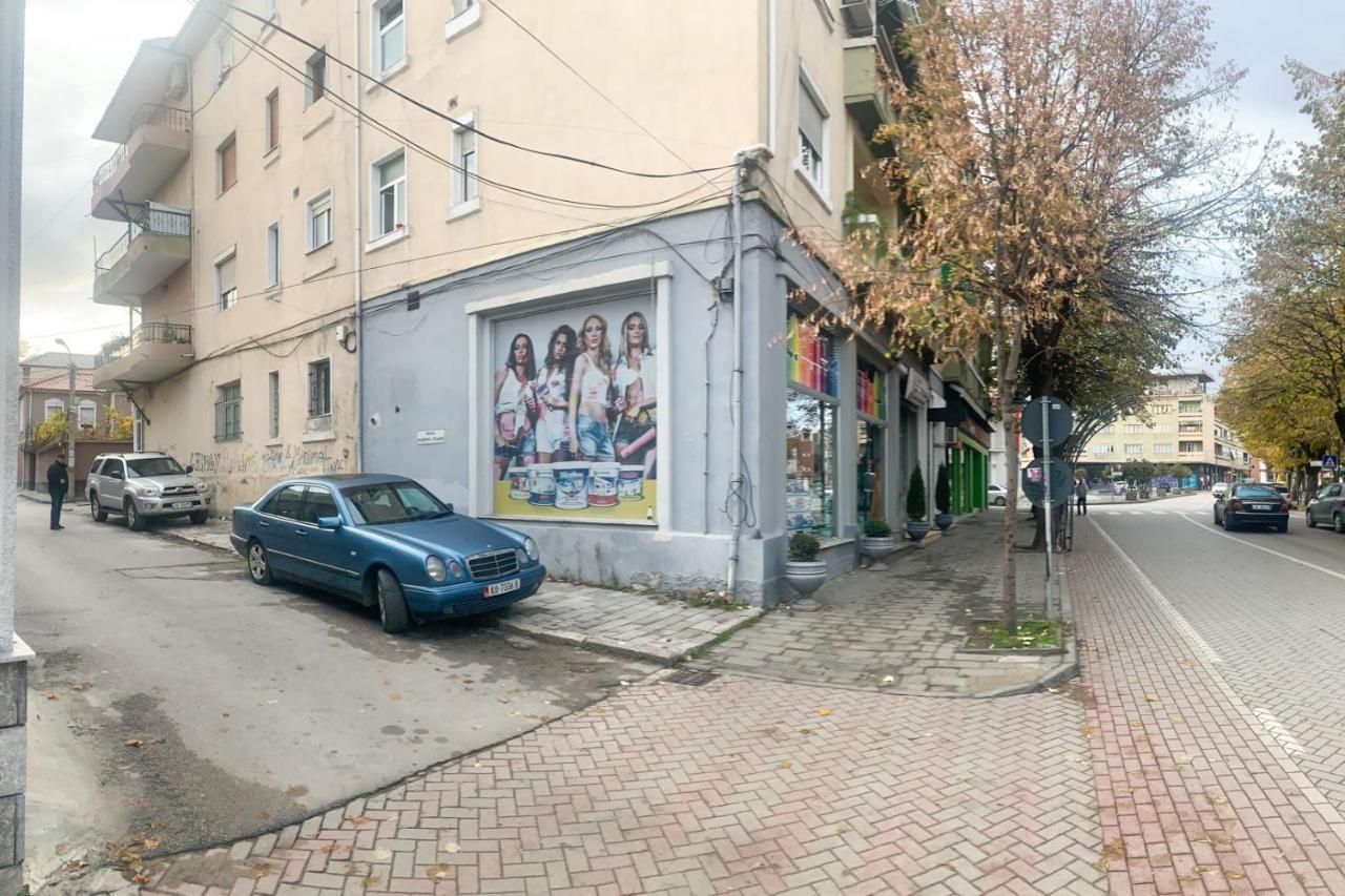 Korca Central Flat Exterior photo